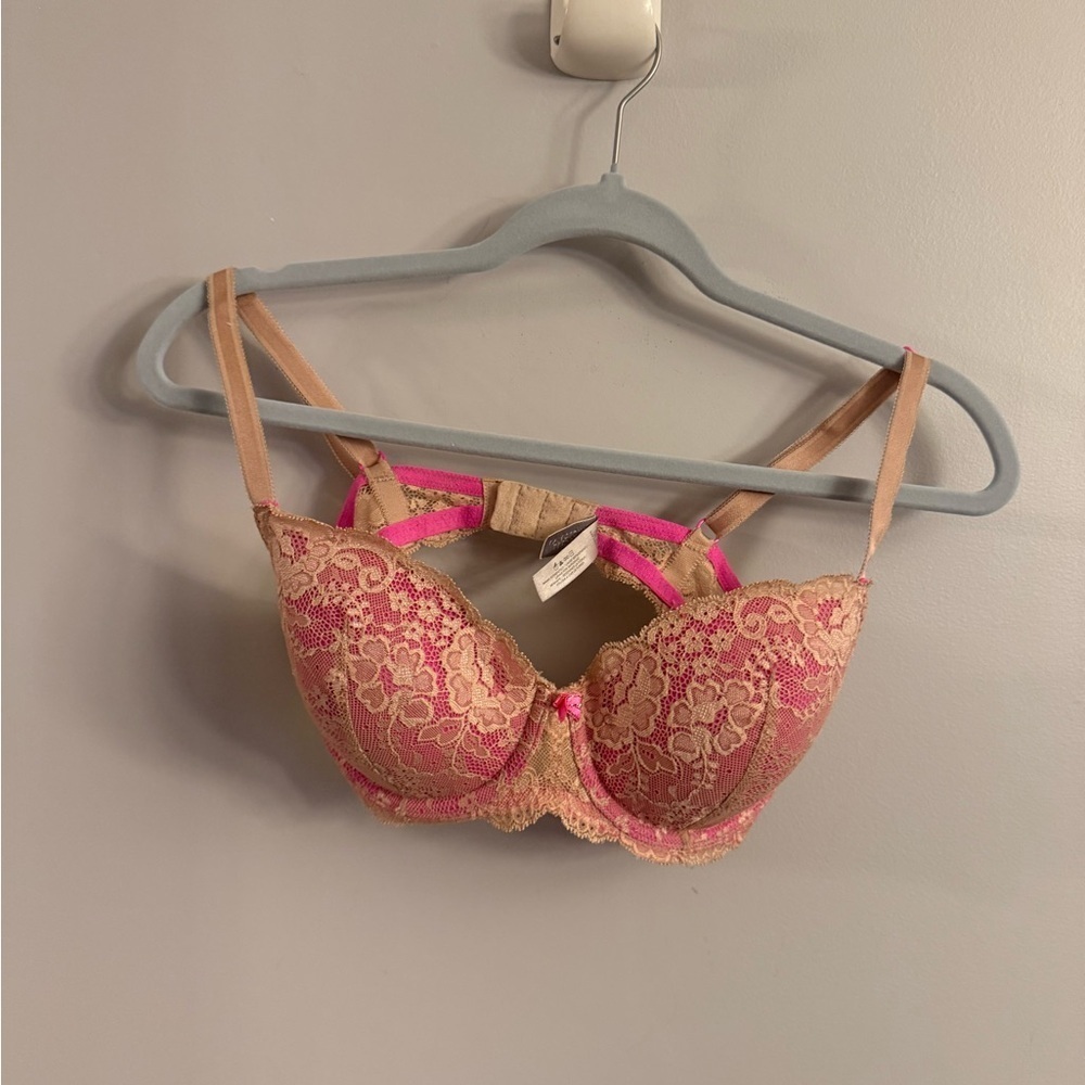 Victoria's Secret Pink and Tan Lace Bra